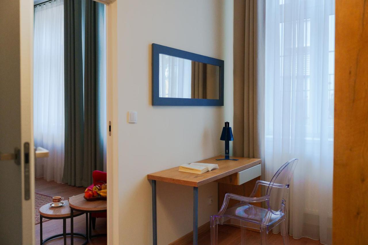 Apartament Inspirujacy - Z Prywatnym Monitorowanym Parkingiem - 4 Osobowy - Space Apart Jelenia Góra Esterno foto
