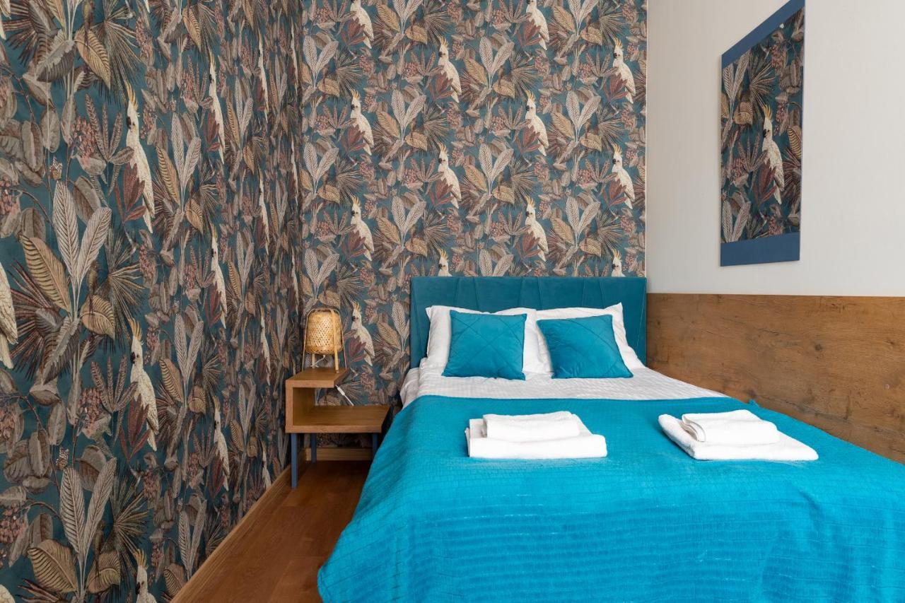 Apartament Inspirujacy - Z Prywatnym Monitorowanym Parkingiem - 4 Osobowy - Space Apart Jelenia Góra Esterno foto