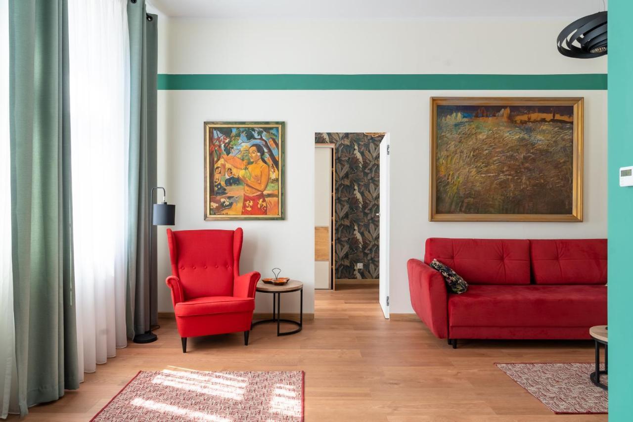 Apartament Inspirujacy - Z Prywatnym Monitorowanym Parkingiem - 4 Osobowy - Space Apart Jelenia Góra Esterno foto